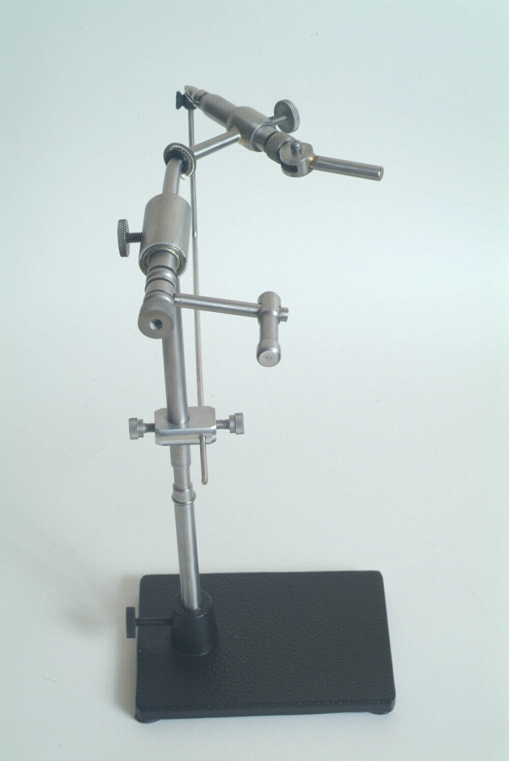 Fly Tying Vise for Fly Fishing: FFS Raptor Fly Tying Vise