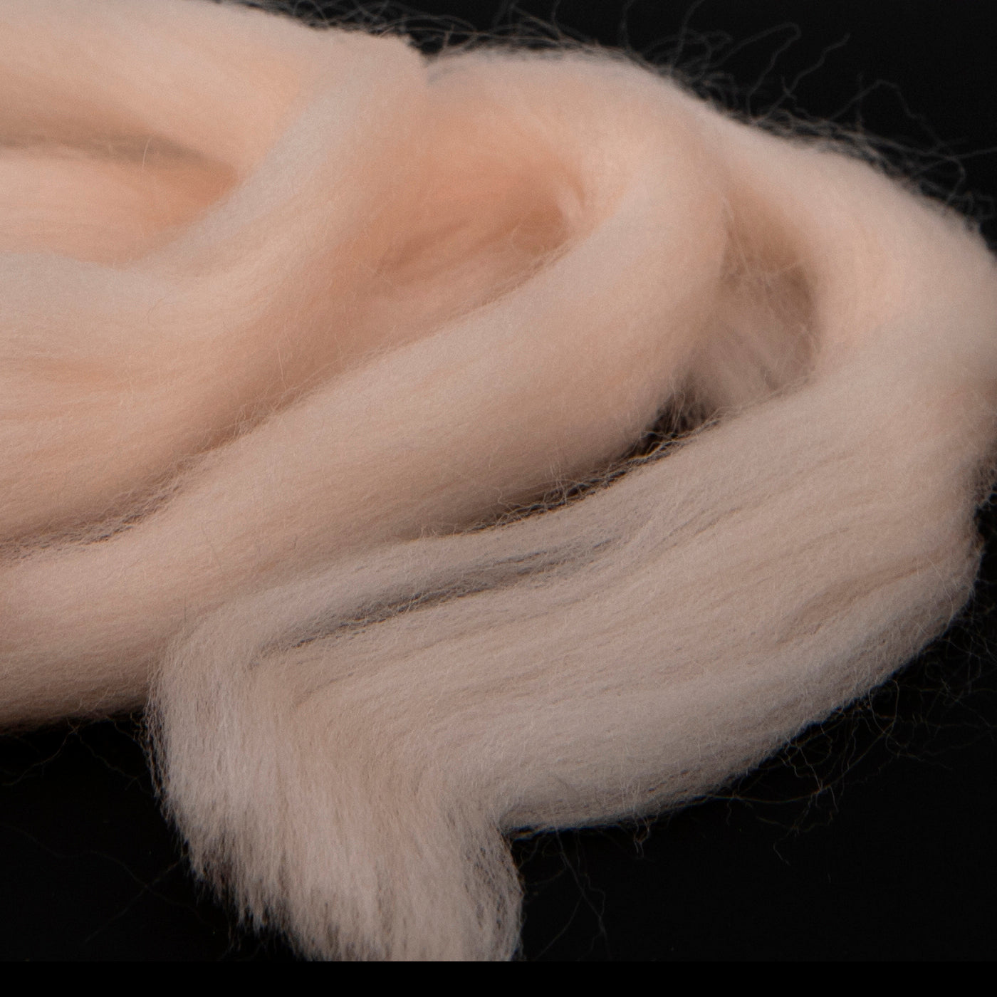 SemperFli Egg Yarn