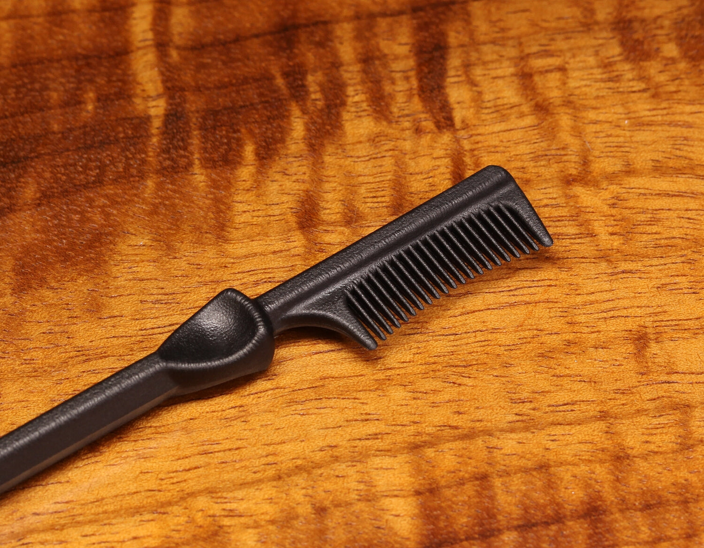 Stonfo Hair Comb and Dubbing Brush